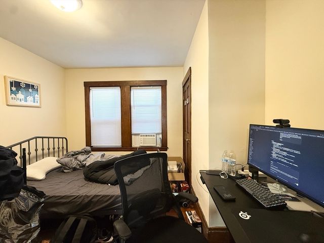 146 Webster Avenue 1, Cambridge, MA 02141