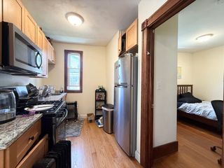 146 Webster Avenue 1, Cambridge, MA 02141
