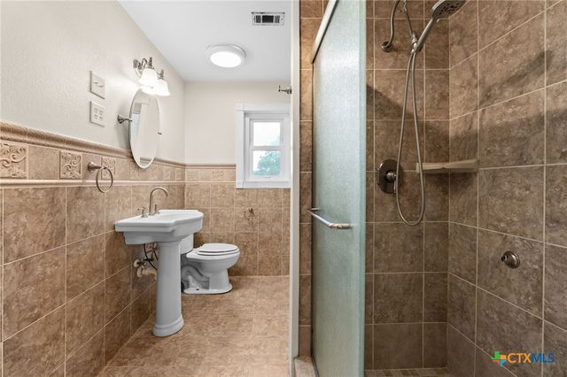 122 County Road 4936, Kempner, TX 76539