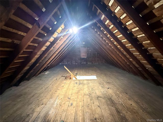 14 Belvedere Street, Kingston, NY 12401