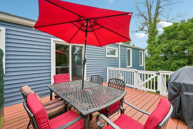 111 Hilltop Road, Monroe, NY 10950