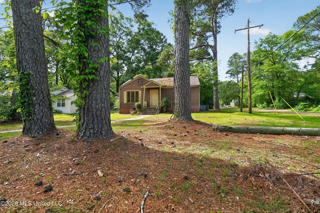 603 Launcelot Road, Jackson, MS 39206