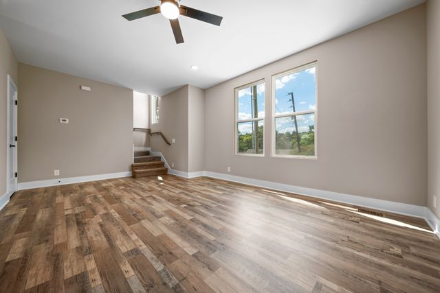 4931 Leesa Ann Ln, Hermitage, TN 37076