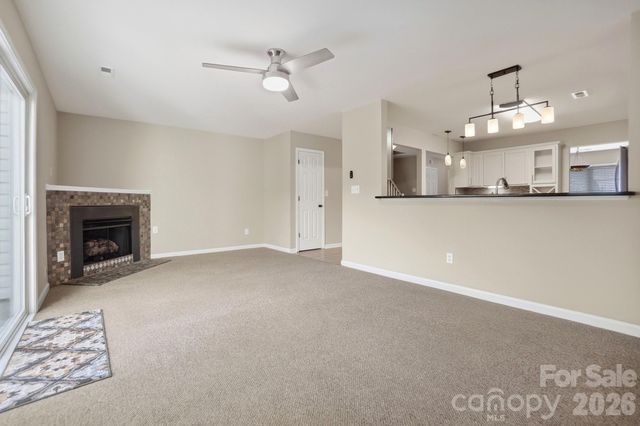 7531 Pilot Cove Court, Denver, NC 28037