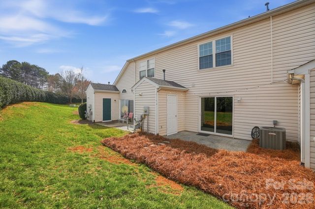 7531 Pilot Cove Court, Denver, NC 28037