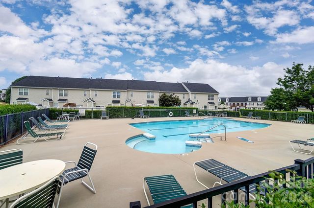 7531 Pilot Cove Court, Denver, NC 28037