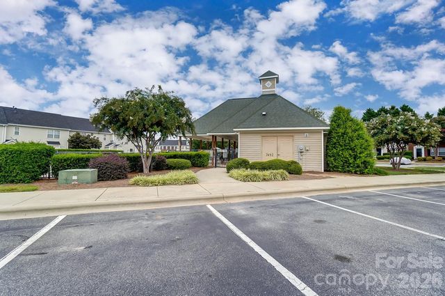 7531 Pilot Cove Court, Denver, NC 28037