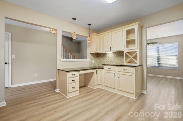 7531 Pilot Cove Court, Denver, NC 28037