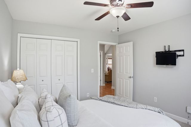 1003 Persimmon Dr, Spring Hill, TN 37174