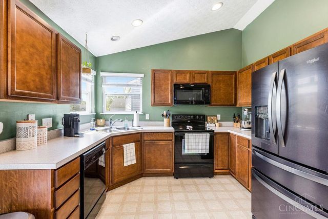 2002 Prairie Clover Drive, Turtle Creek Twp, OH 45036