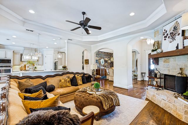 121 Brentwood Drive, Heath, TX 75032