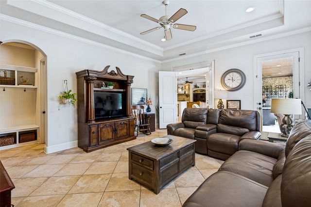 121 Brentwood Drive, Heath, TX 75032