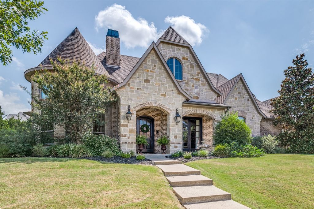 121 Brentwood Drive, Heath, TX 75032