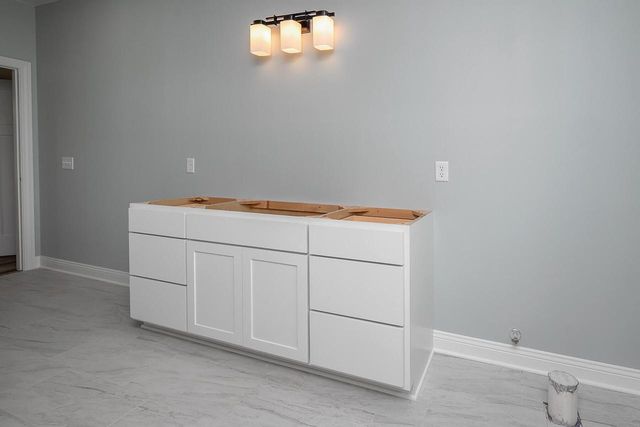 N866 N Water STREET, Watertown, WI 53098