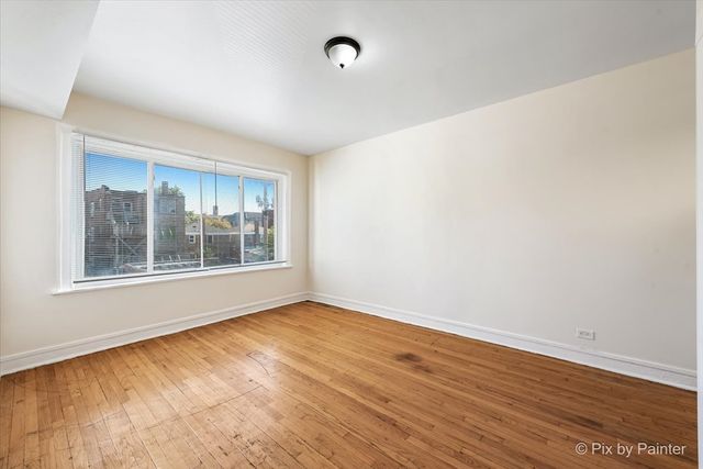 7833 S Kingston Avenue, Chicago, IL 60649