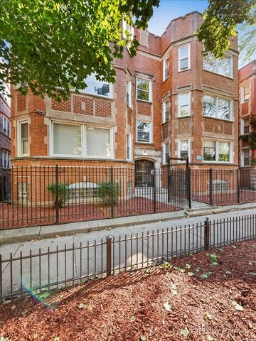 7833 S Kingston Avenue, Chicago, IL 60649