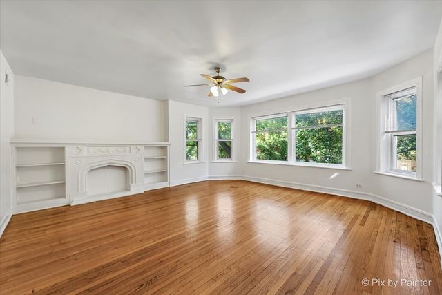 7833 S Kingston Avenue, Chicago, IL 60649