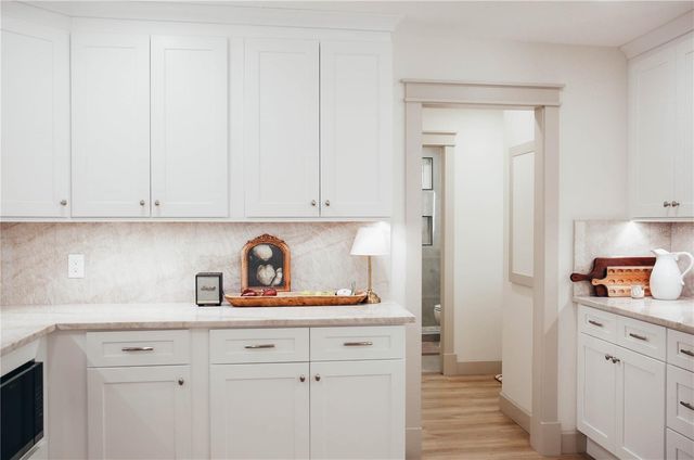 4646 GLEASON AVENUE, Sarasota, FL 34242