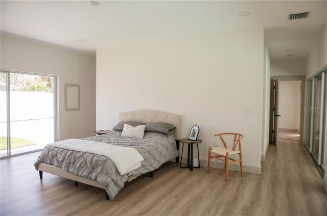 4646 GLEASON AVENUE, Sarasota, FL 34242