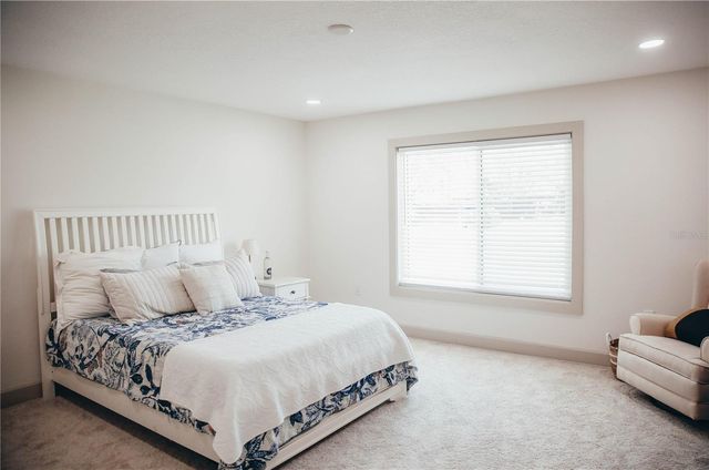 4646 GLEASON AVENUE, Sarasota, FL 34242