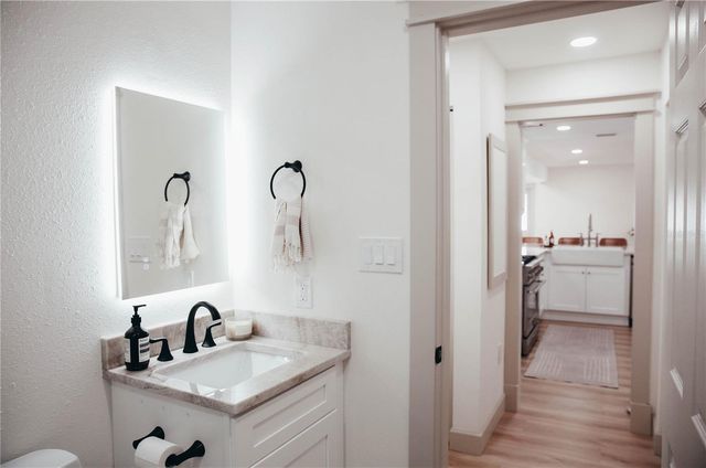 4646 GLEASON AVENUE, Sarasota, FL 34242