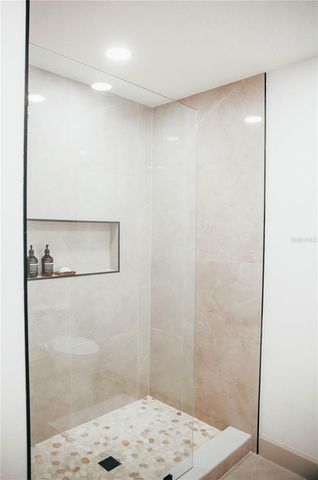 4646 GLEASON AVENUE, Sarasota, FL 34242