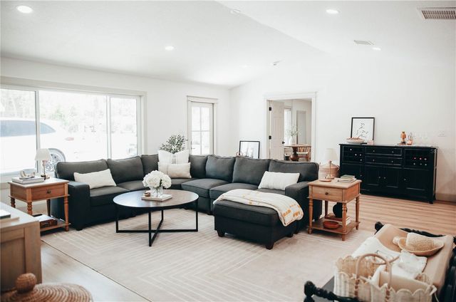 4646 GLEASON AVENUE, Sarasota, FL 34242