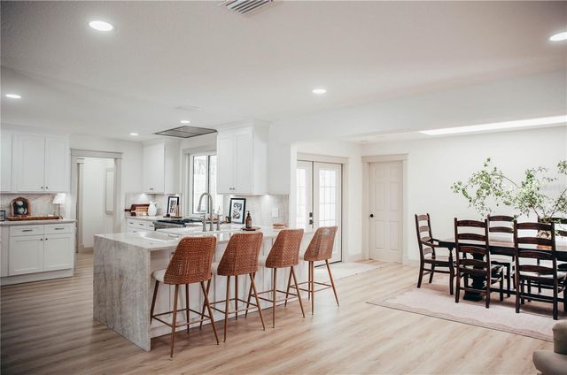 4646 GLEASON AVENUE, Sarasota, FL 34242