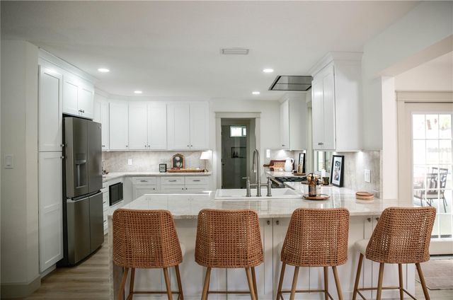 4646 GLEASON AVENUE, Sarasota, FL 34242