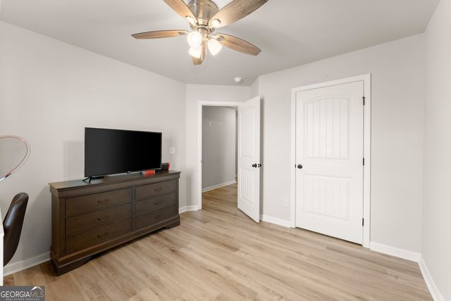 6667 Rivergreen Road, Flowery Branch, GA 30542