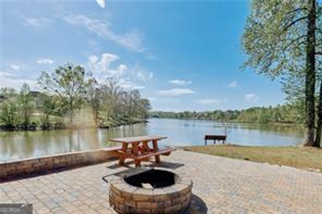 6667 Rivergreen Road, Flowery Branch, GA 30542