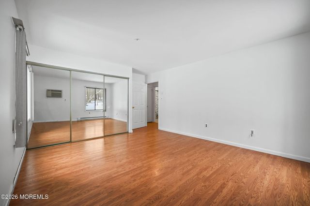 110 Amberly Drive A, Manalapan, NJ 07726