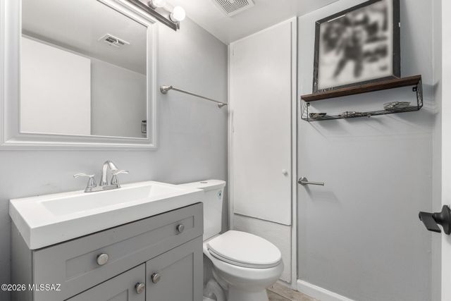 4121 E Valentine Place, Tucson, AZ 85711