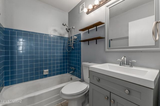 4121 E Valentine Place, Tucson, AZ 85711