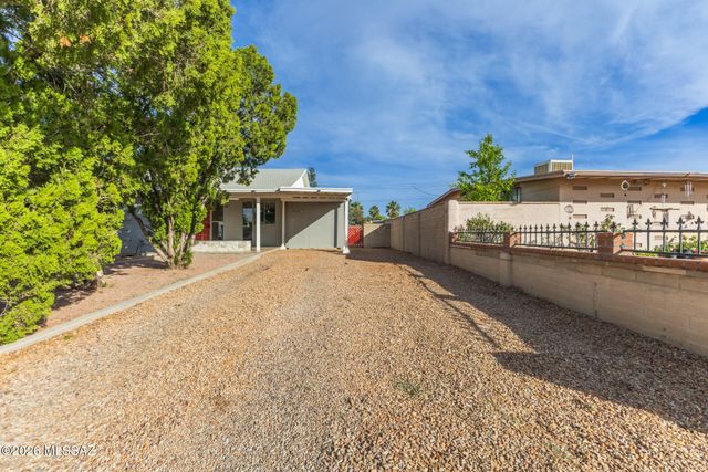 4121 E Valentine Place, Tucson, AZ 85711