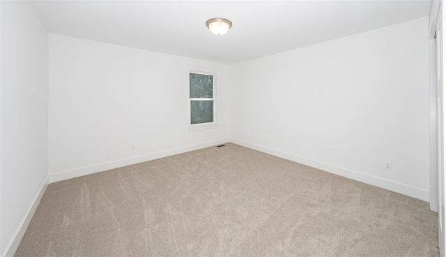 1924 Percy Lane, Highland, MI 48357