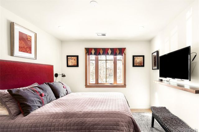 790 Clayton Street, Denver, CO 80206