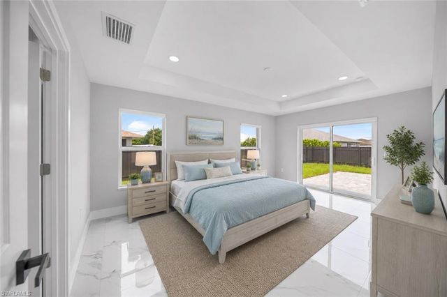 1013 14th TER, Cape Coral, FL 33909