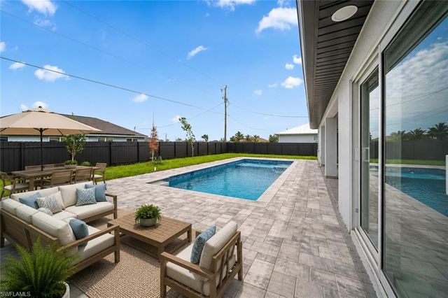 1013 14th TER, Cape Coral, FL 33909