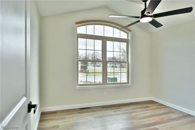 2869 Pebble Creek Court, Cortland, OH 44410