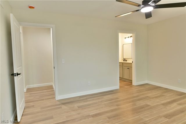 2869 Pebble Creek Court, Cortland, OH 44410