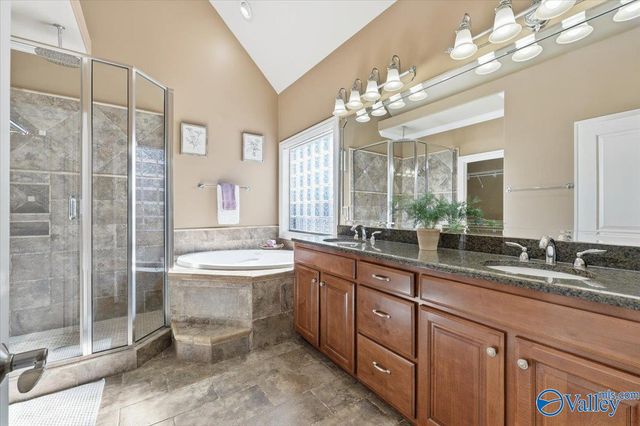 1709 Weymouth Lane NW, Huntsville, AL 35806