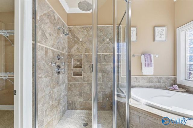 1709 Weymouth Lane NW, Huntsville, AL 35806