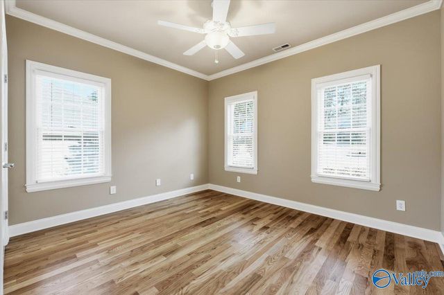 1709 Weymouth Lane NW, Huntsville, AL 35806