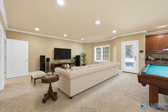 1709 Weymouth Lane NW, Huntsville, AL 35806