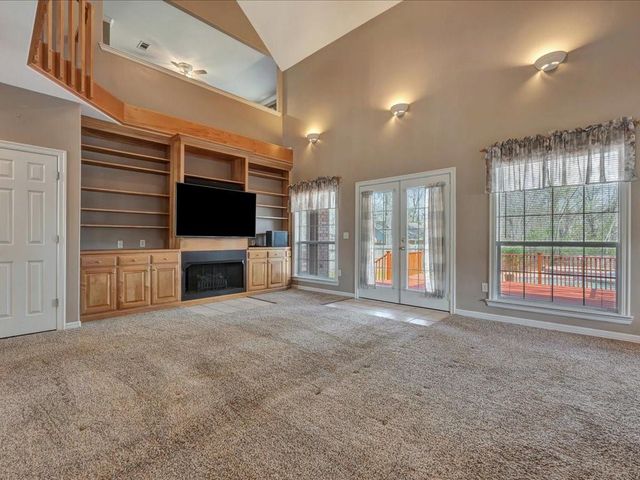 1803 Live Oak Lane, Lufkin, TX 75904