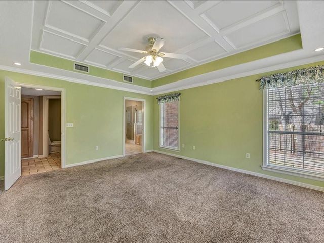 1803 Live Oak Lane, Lufkin, TX 75904