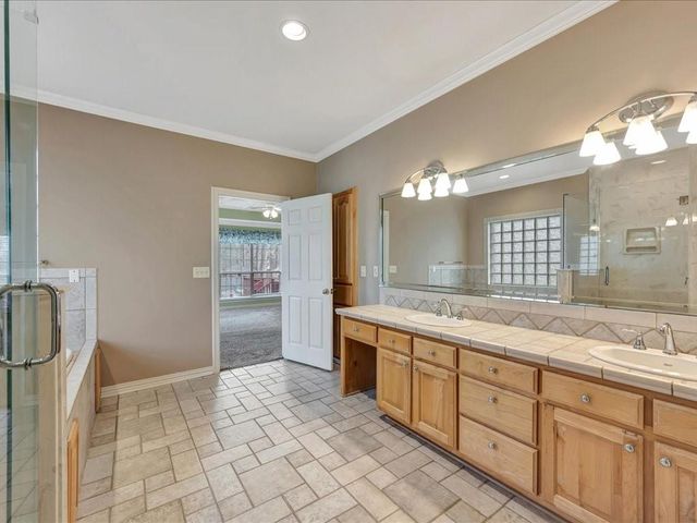 1803 Live Oak Lane, Lufkin, TX 75904