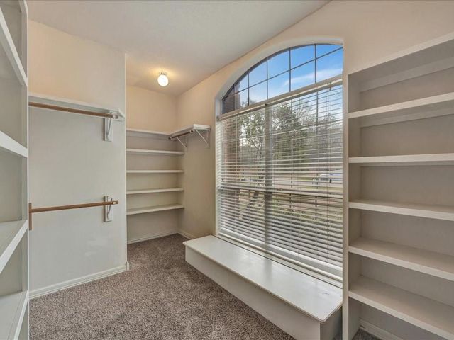 1803 Live Oak Lane, Lufkin, TX 75904