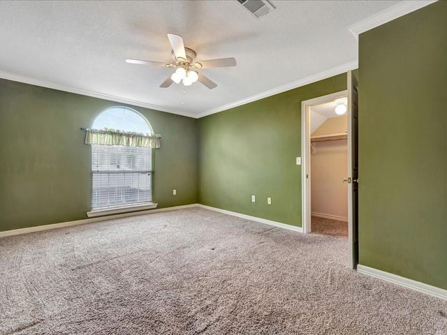 1803 Live Oak Lane, Lufkin, TX 75904